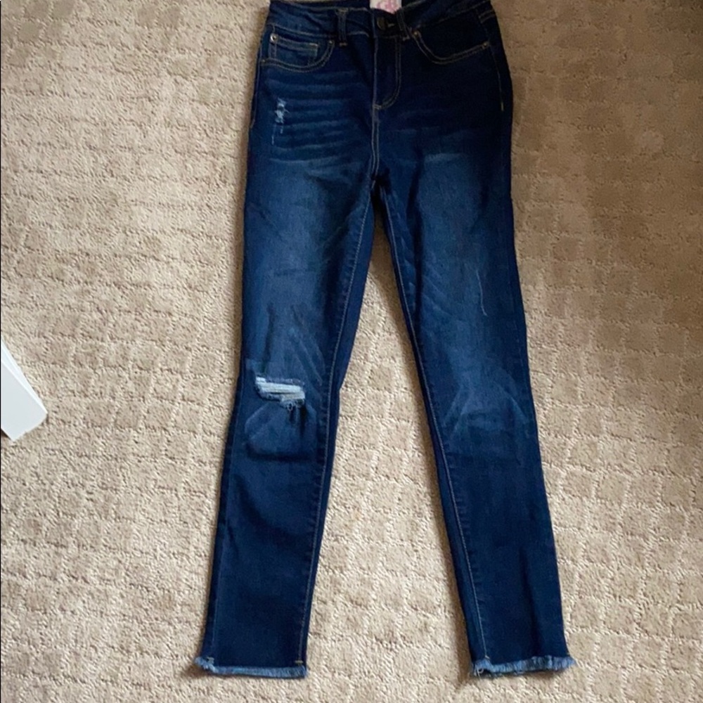 dark blue jeans